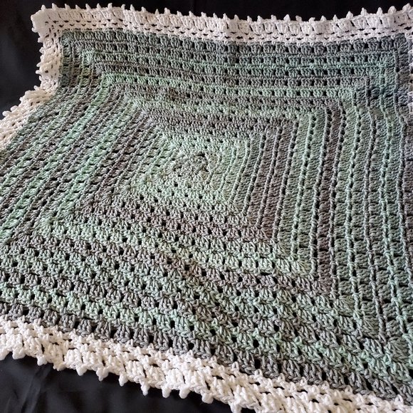 Crochet Mint Ombre Baby Blanket Afghan/New - Picture 3 of 7